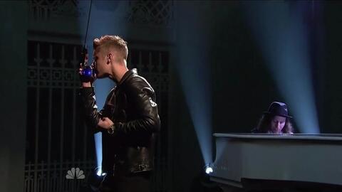 贾斯汀比伯唱歌视频,音乐魅力瞬间点燃